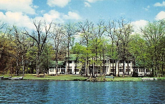 Hartland - Old Post Card Photo (newer photo)